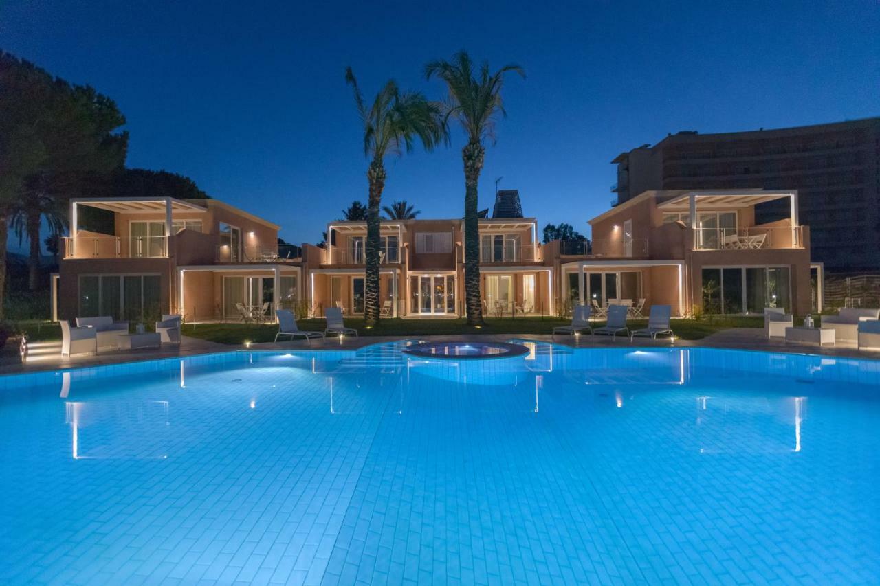 Residence Delfino, Portorosa Furnari Ngoại thất bức ảnh