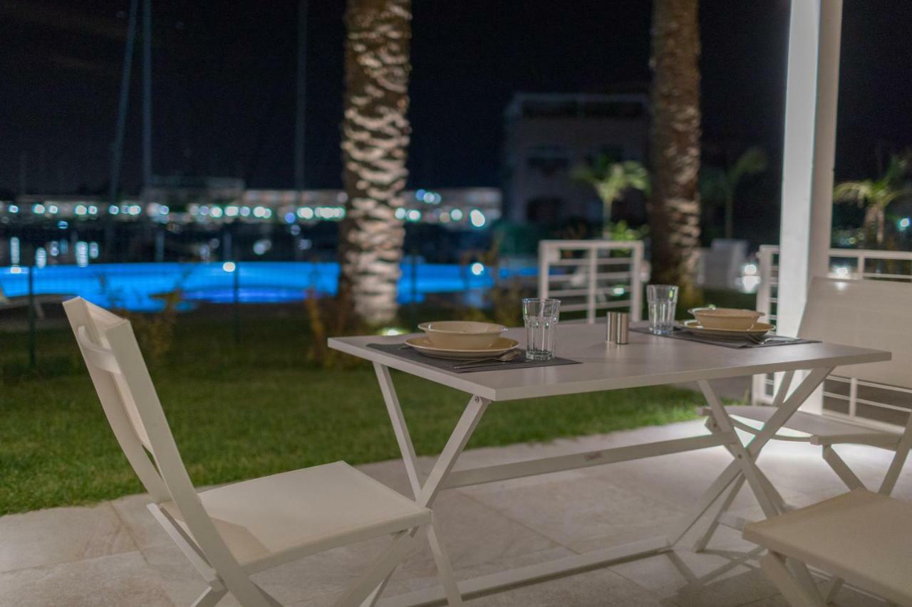 Residence Delfino, Portorosa Furnari Ngoại thất bức ảnh