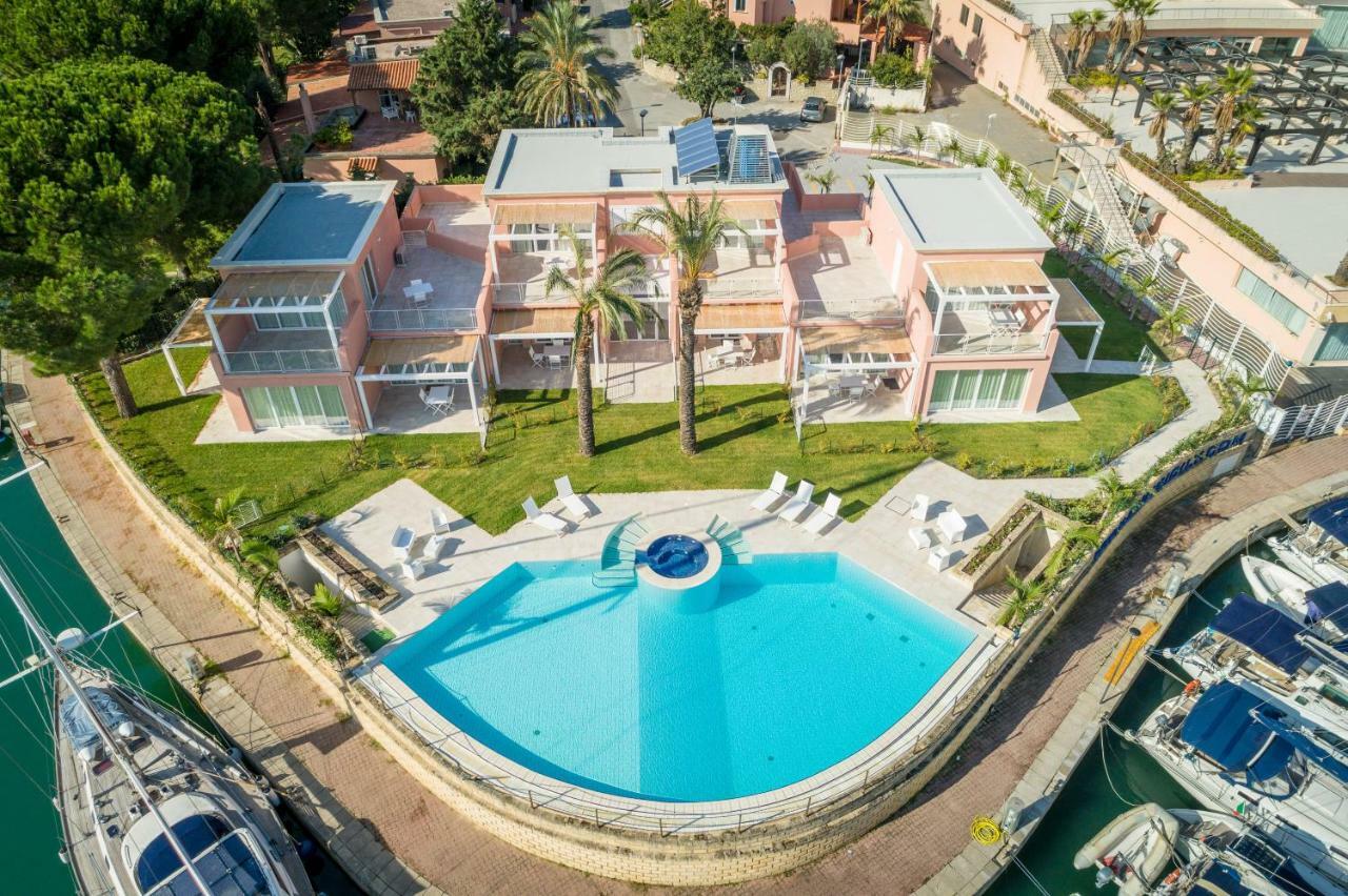 Residence Delfino, Portorosa Furnari Ngoại thất bức ảnh