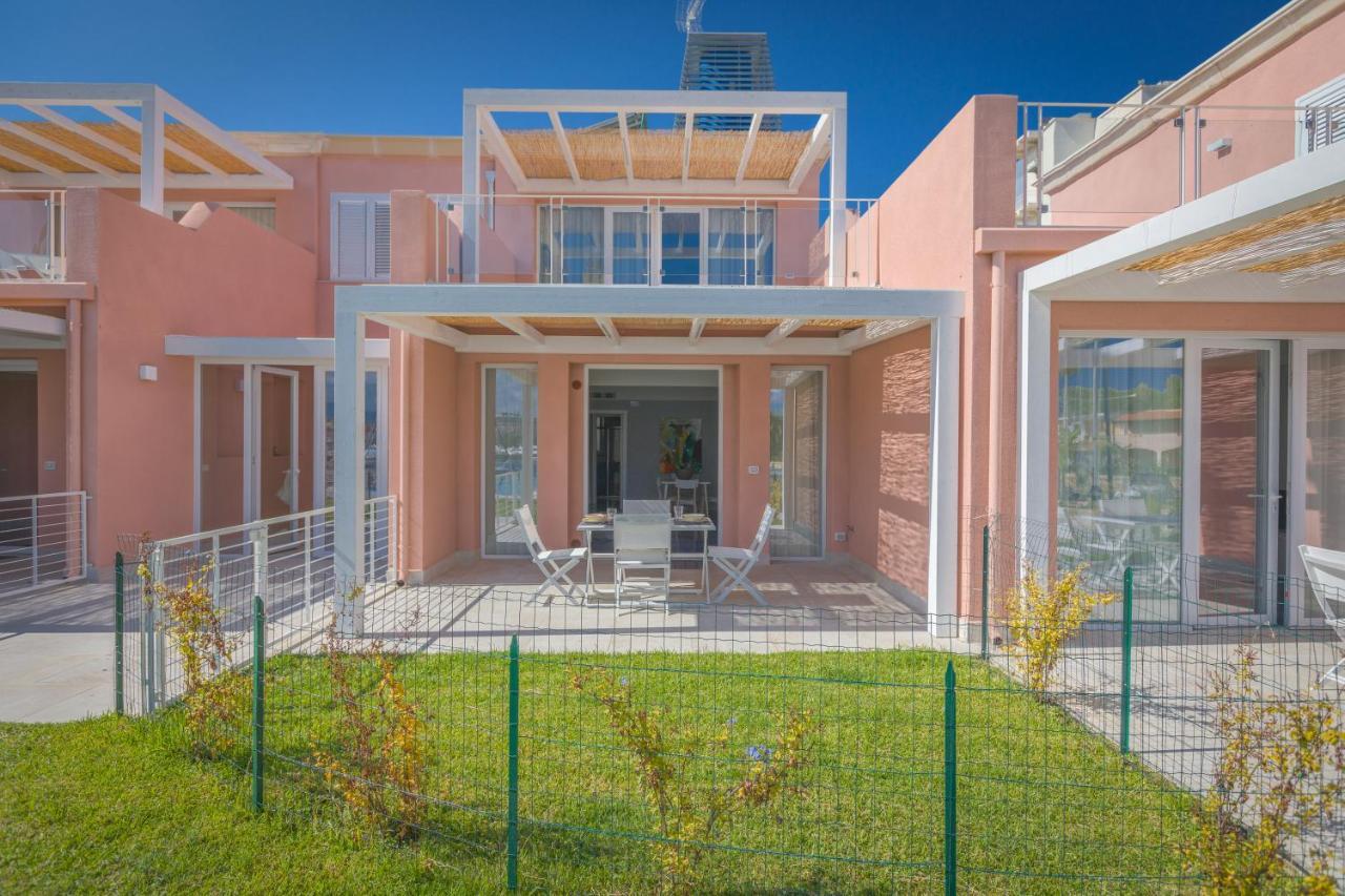 Residence Delfino, Portorosa Furnari Ngoại thất bức ảnh